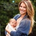 Ali Larter pr�sente son fils !