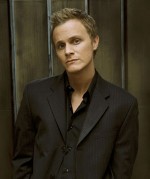 2011-11-10 00-28-00